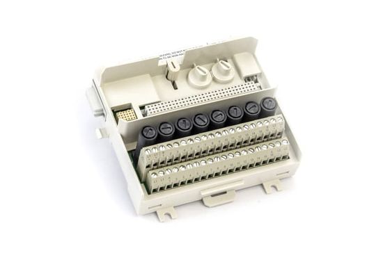 ABB TU838 3BSE008572R1 Extended Terminal Block Termination Unit with 16 I/O Channels 50V Rated Voltage and 3A Rated Current